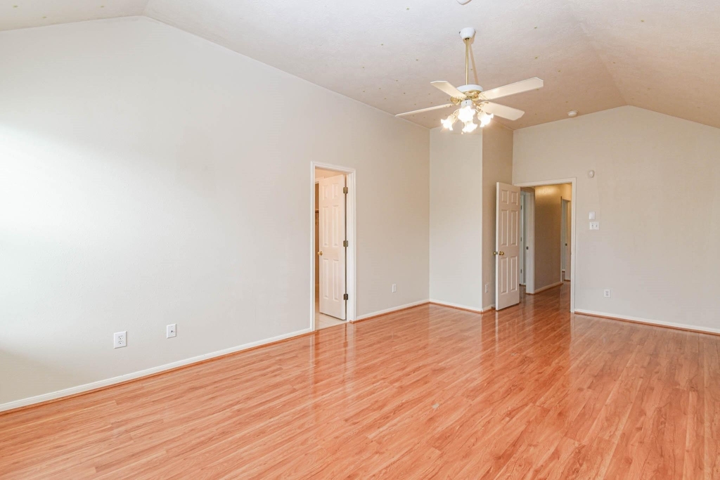 13735 Branford Greens Drive - Photo 15