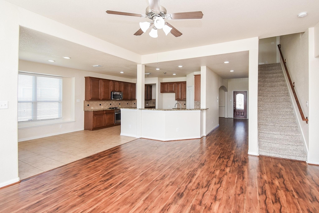 6203 Ledger Lane - Photo 9