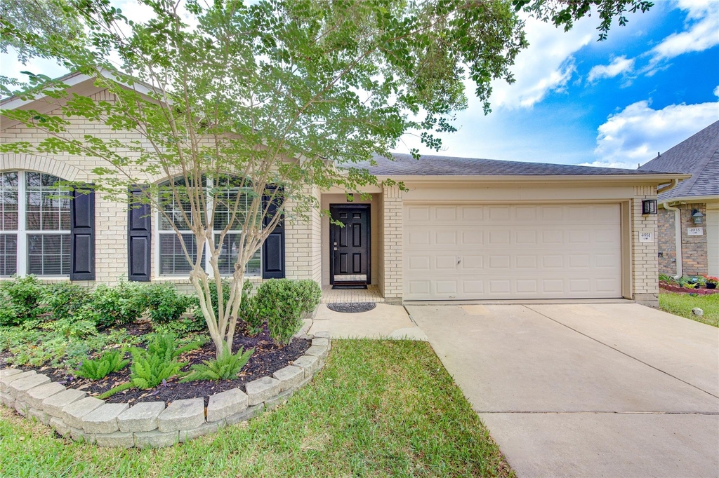 4931 Lake Catherine Court - Photo 1