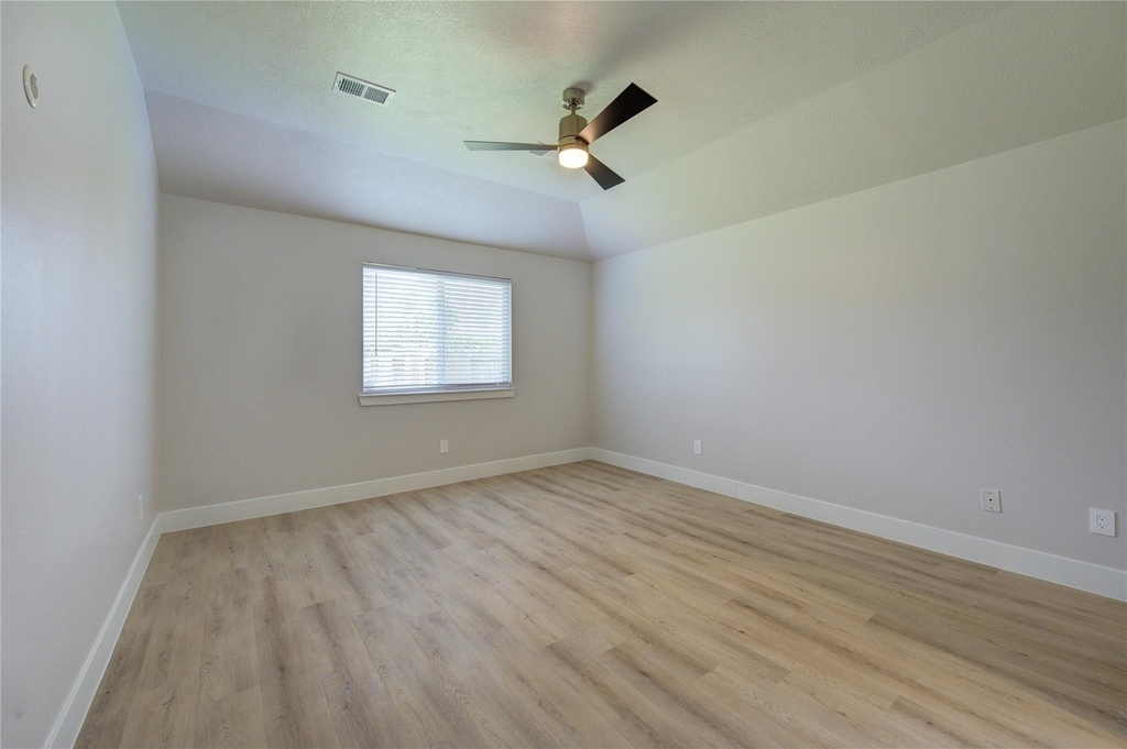 4931 Lake Catherine Court - Photo 27
