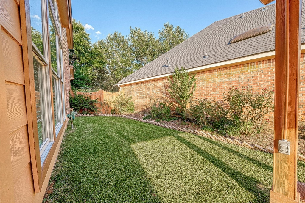 3827 Garden Way - Photo 28