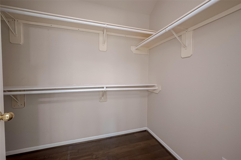 3827 Garden Way - Photo 16