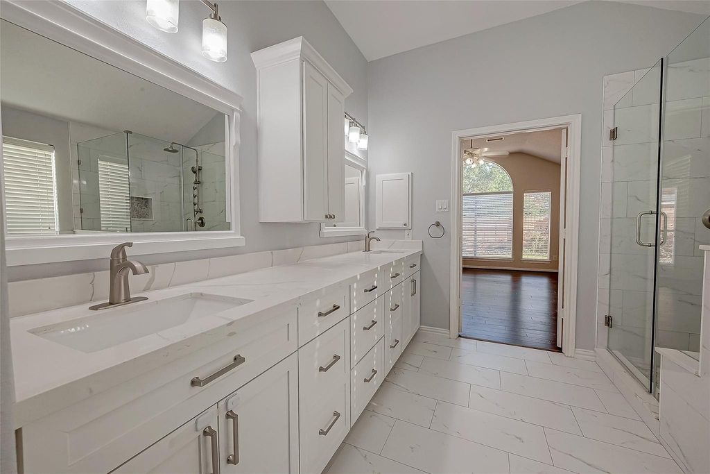 3827 Garden Way - Photo 15