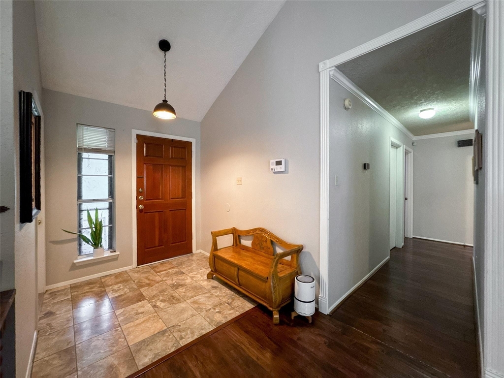 2909 Laurelridge Drive - Photo 9