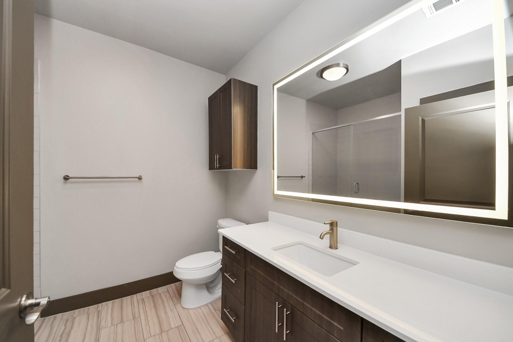 5454 Washington St Avenue - Photo 15
