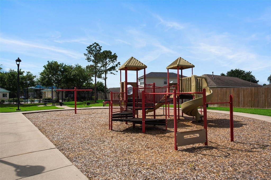 7939 Yaupon View Drive - Photo 18