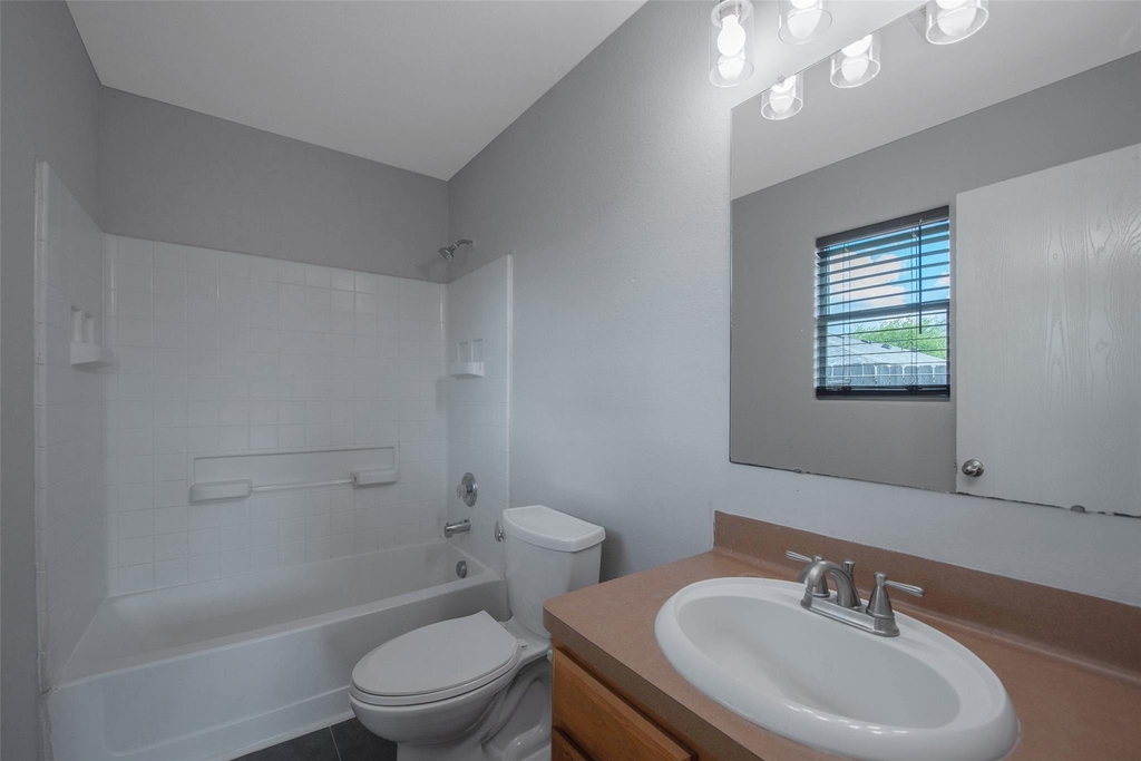 7939 Yaupon View Drive - Photo 12