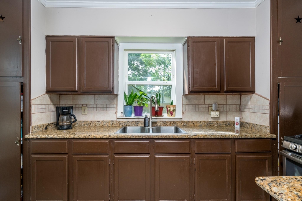 111 Mcphail Street - Photo 10