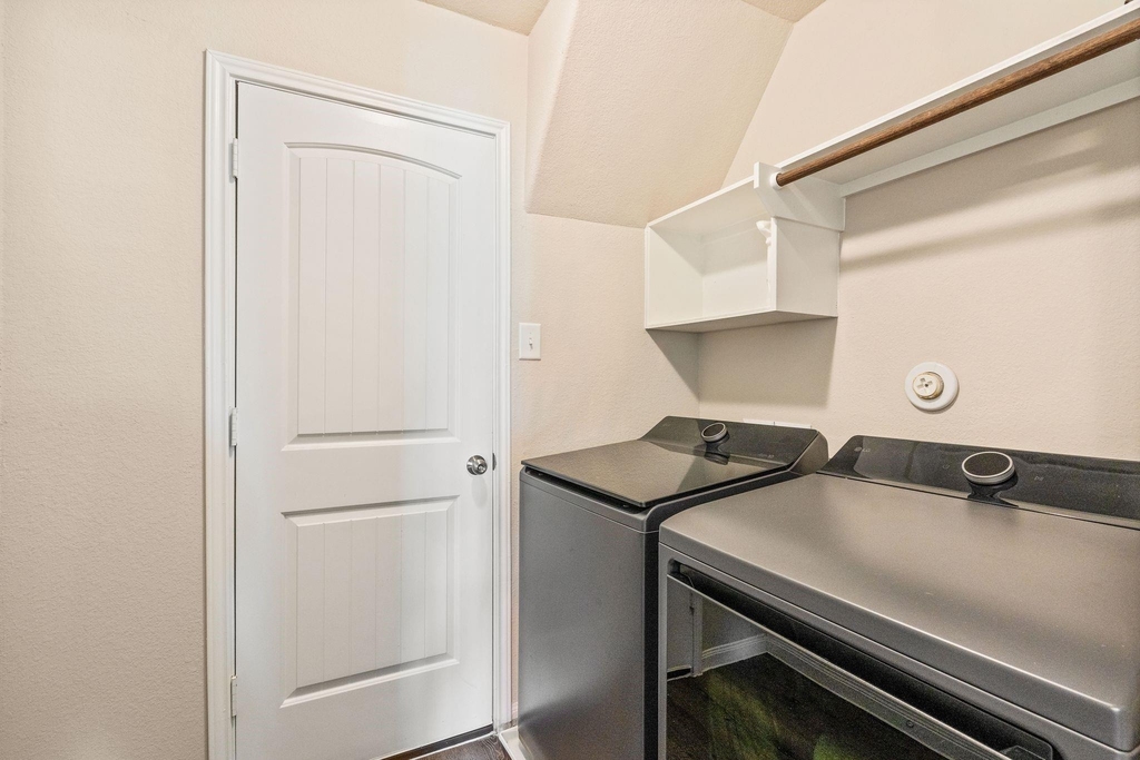 2221 Raider Drive - Photo 35