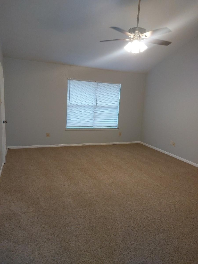 1846 Hollister Street - Photo 12