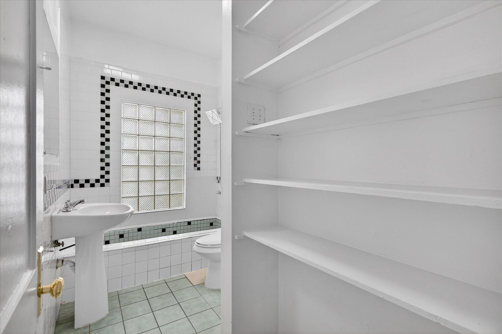 1607 Holman Street - Photo 22