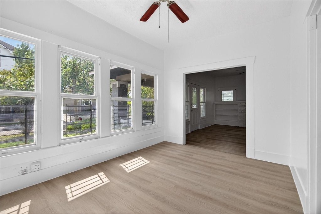 1607 Holman Street - Photo 13