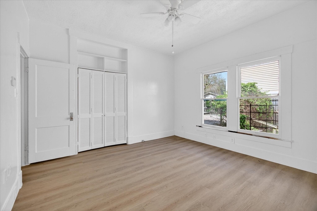1607 Holman Street - Photo 18