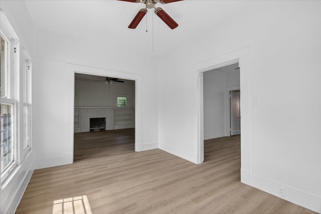 1607 Holman Street - Photo 14
