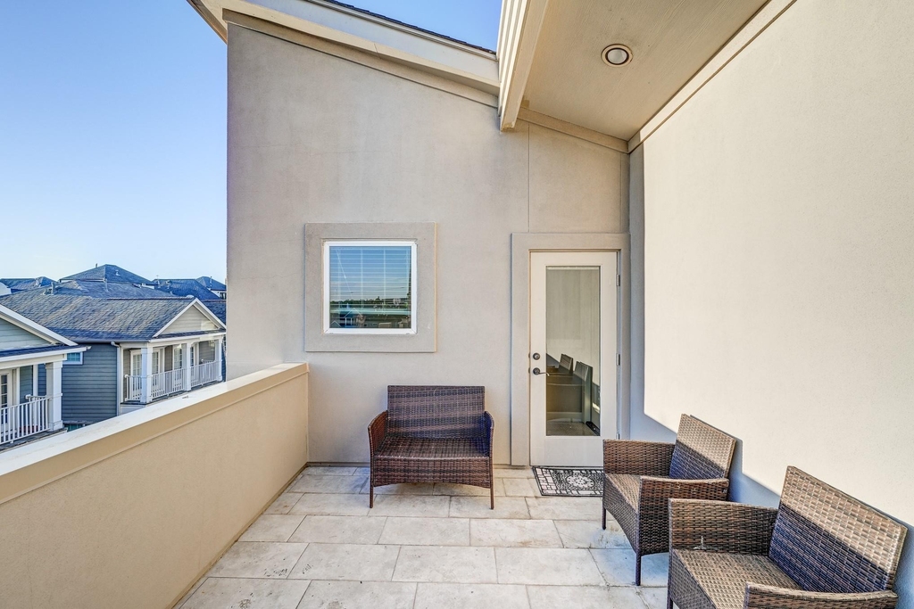 1325 W 24th Street - Photo 36