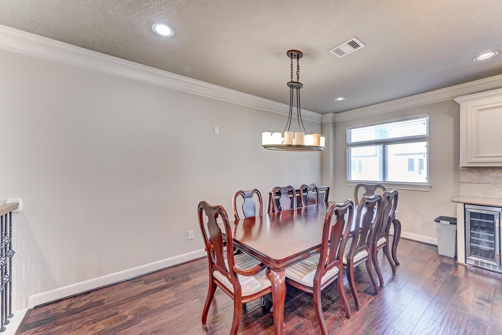 1325 W 24th Street - Photo 17