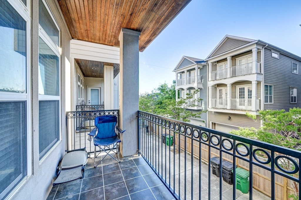 1325 W 24th Street - Photo 34