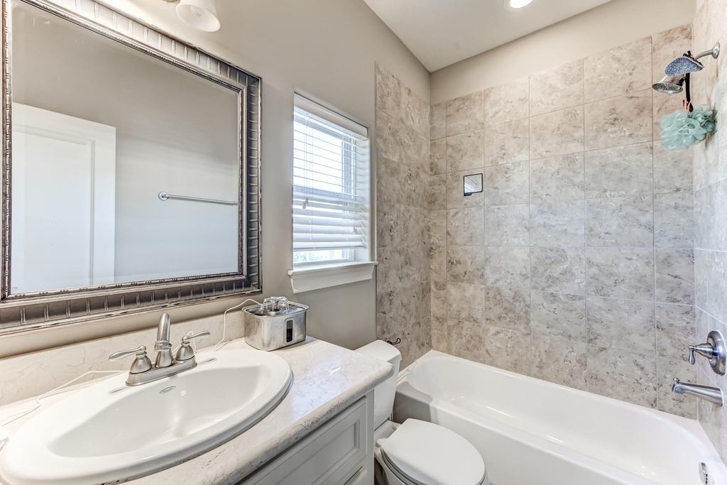 1325 W 24th Street - Photo 30