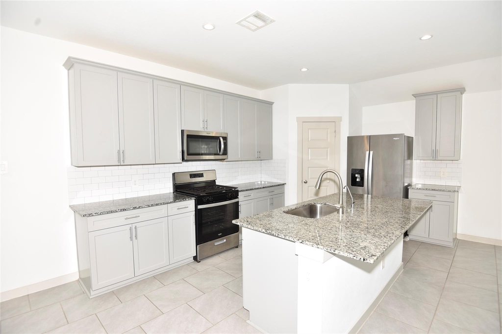 1515 Cordelia Court - Photo 5