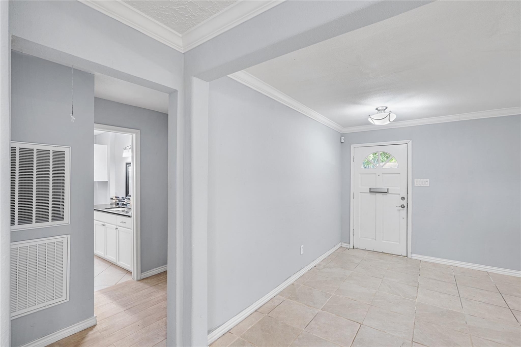 6002 Mcknight Street - Photo 11