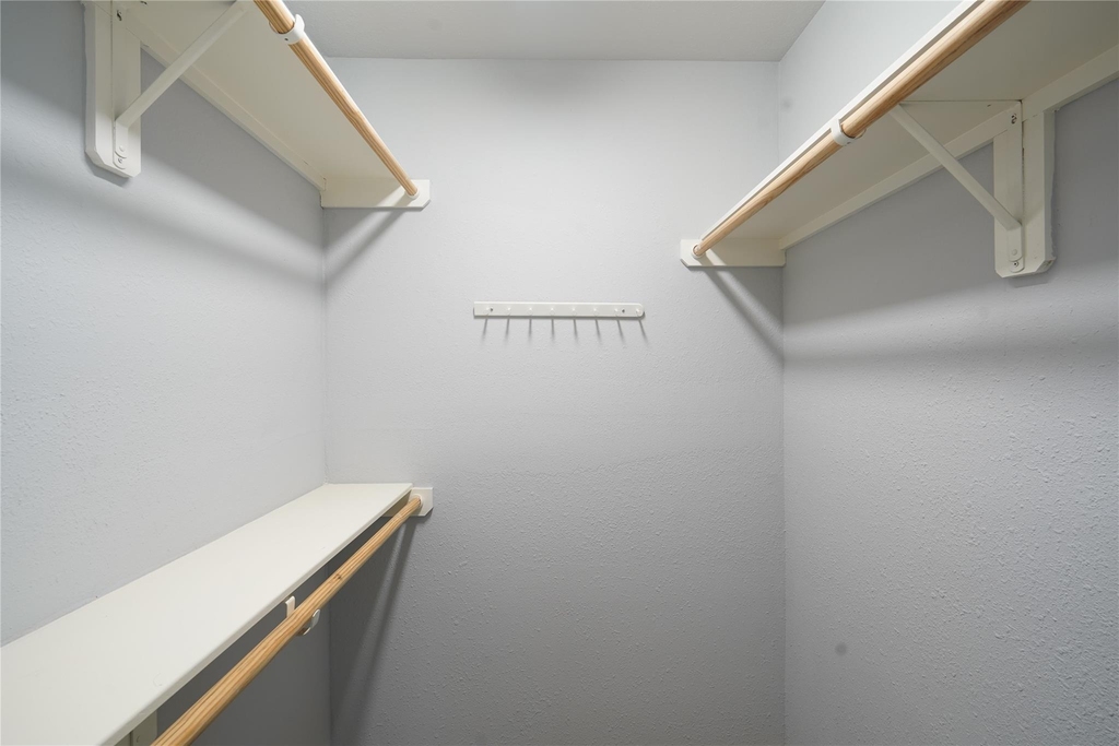 6002 Mcknight Street - Photo 24