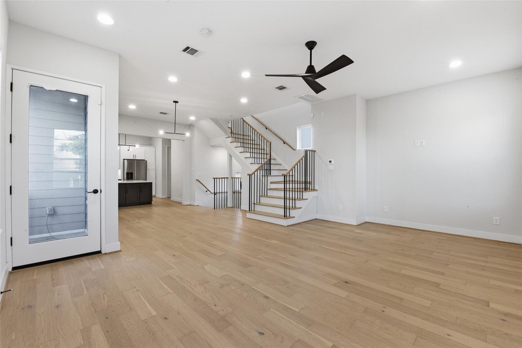 2204 Lou Ellen Lane - Photo 10