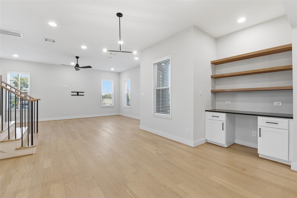 2204 Lou Ellen Lane - Photo 14