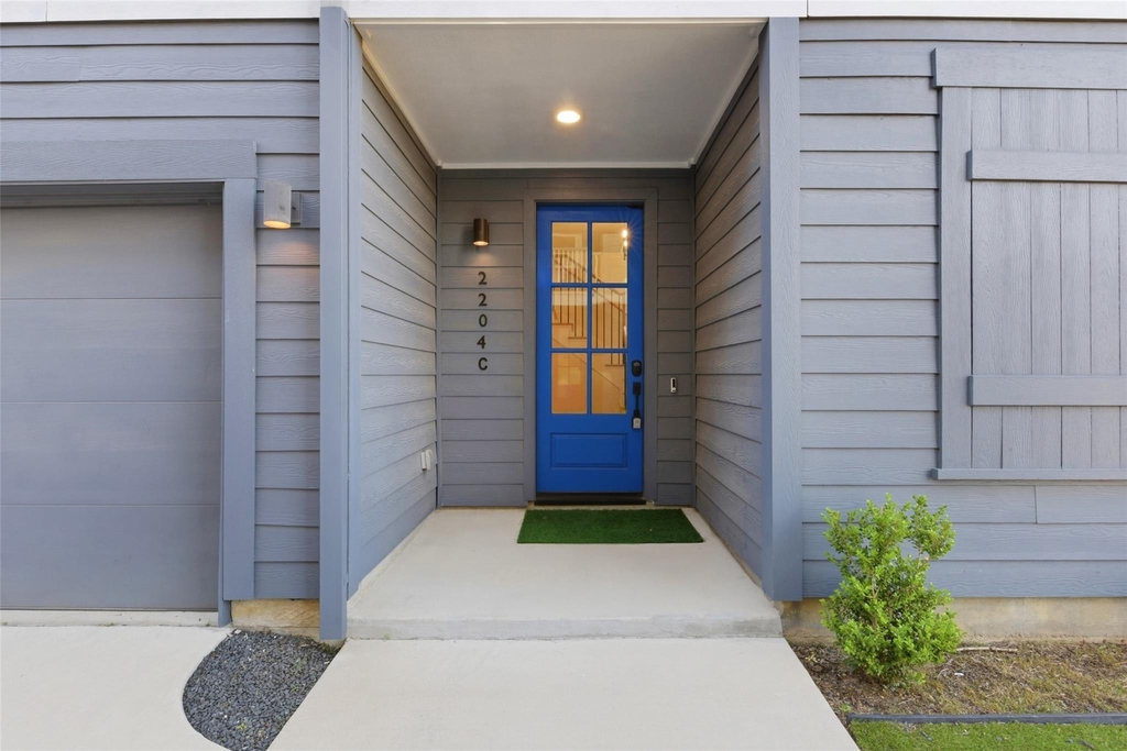 2204 Lou Ellen Lane - Photo 1