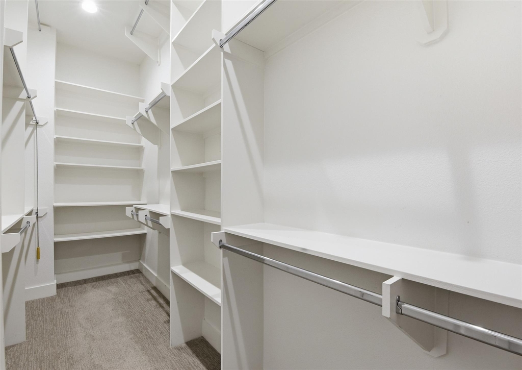 2204 Lou Ellen Lane - Photo 28