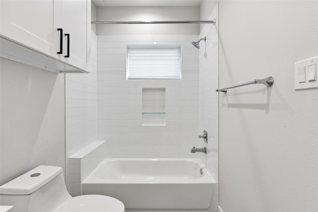 2204 Lou Ellen Lane - Photo 38