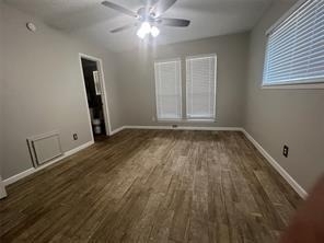 16064 Holly Street - Photo 12