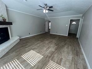 16064 Holly Street - Photo 4