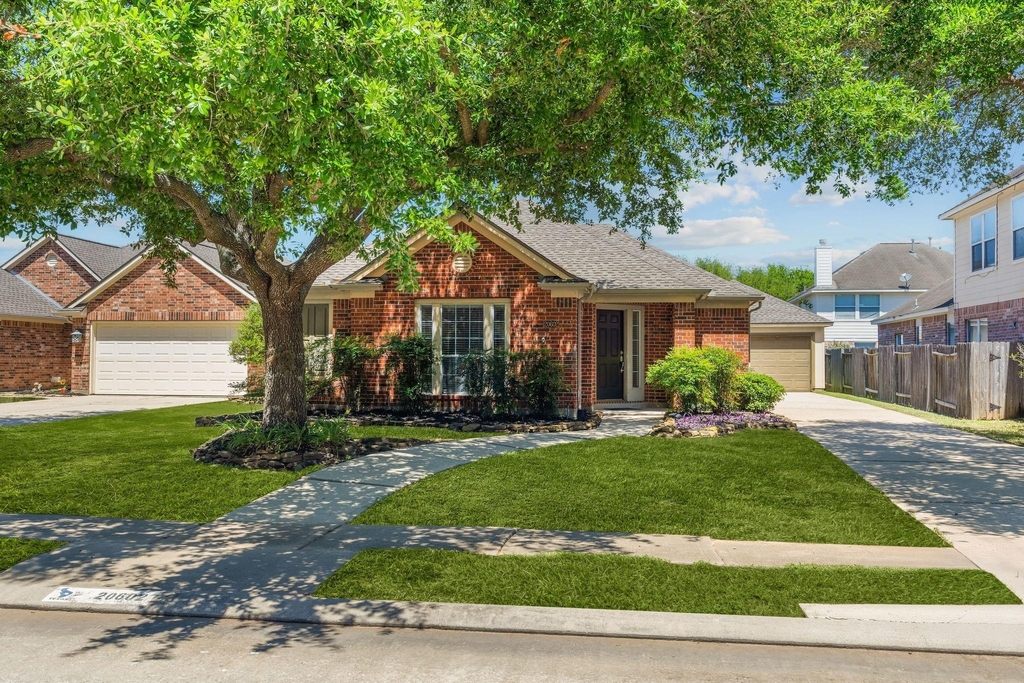 20602 Naples Terrace Lane - Photo 1