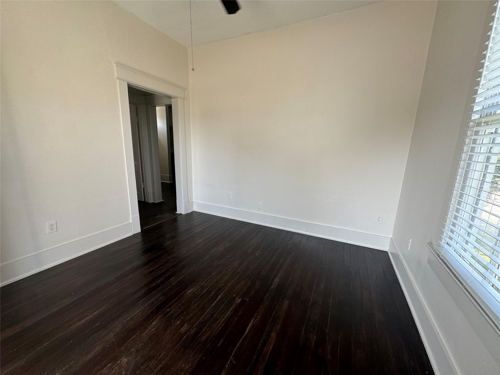 801 Saint Mary's Boulevard - Photo 2