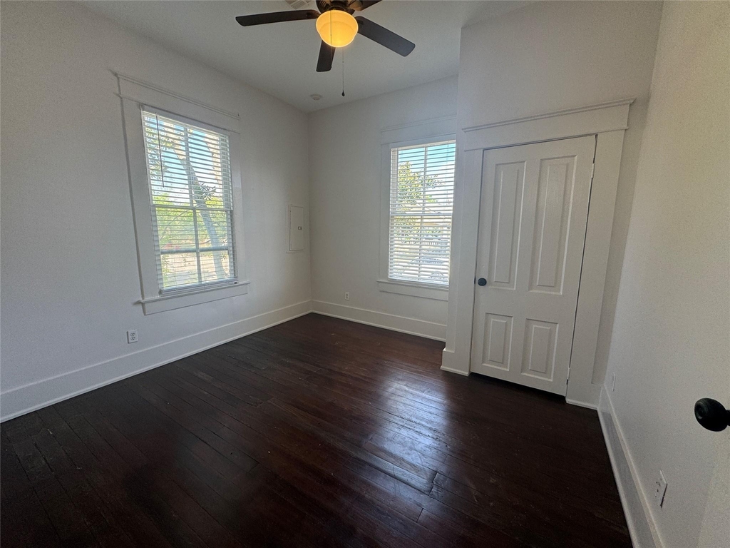 801 Saint Mary's Boulevard - Photo 6