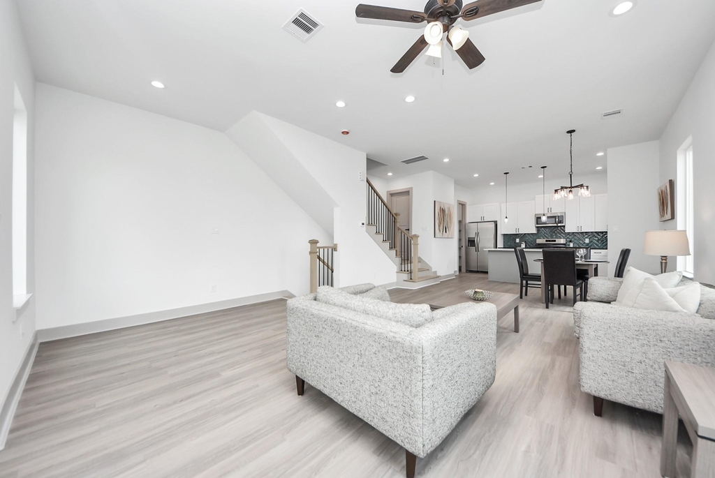 5316 Kindred Garden Lane - Photo 0