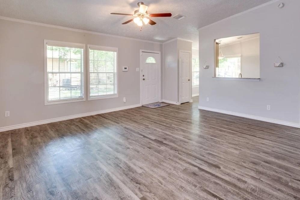 516 Stafford Spring Avenue - Photo 5