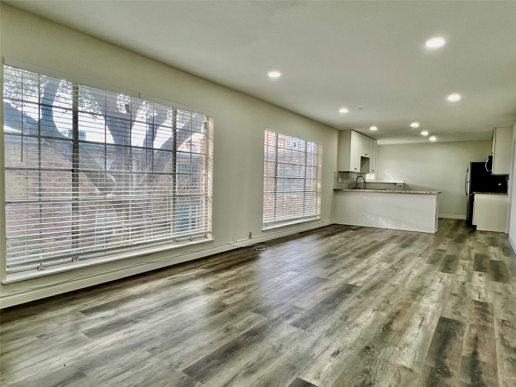 2101 Fountain View Drive - Photo 0