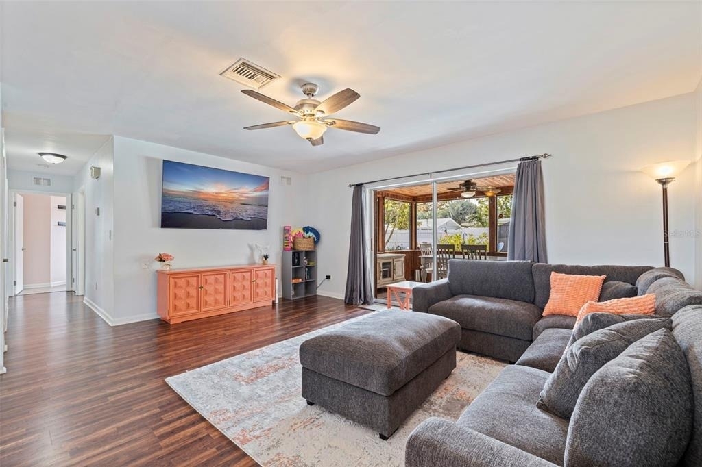 13584 Twig Terrace - Photo 5