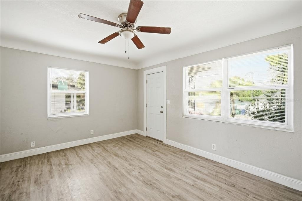 8419 N Semmes Street - Photo 8