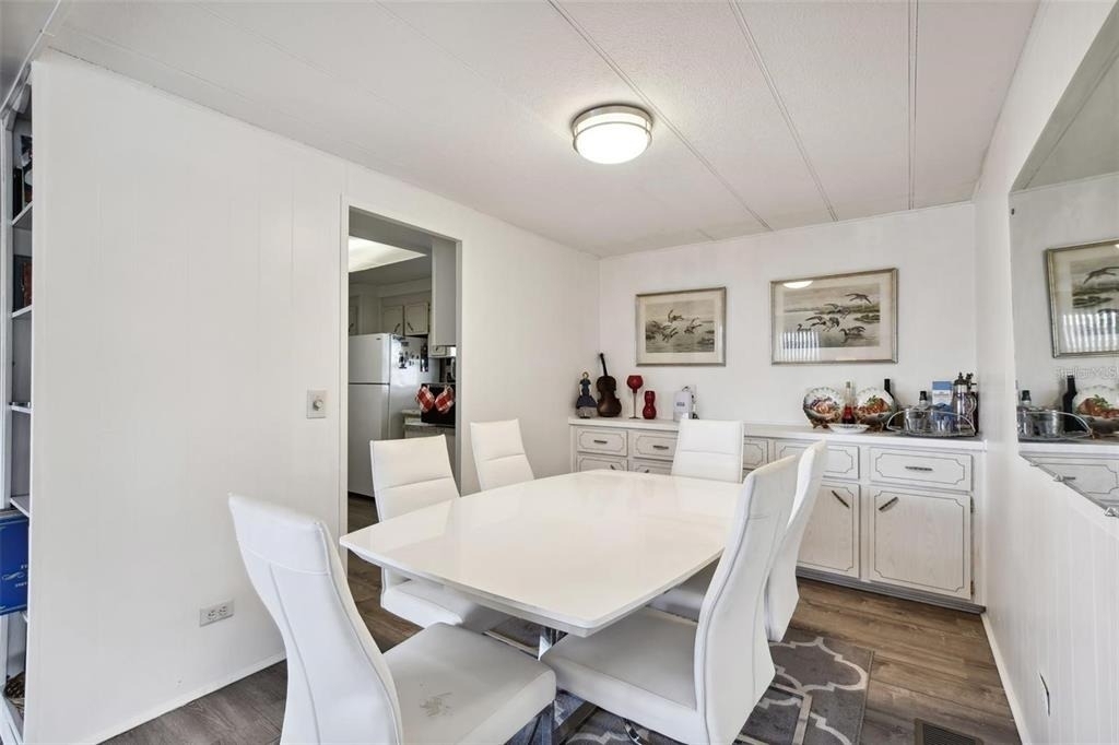 13225 101st Street - Photo 5
