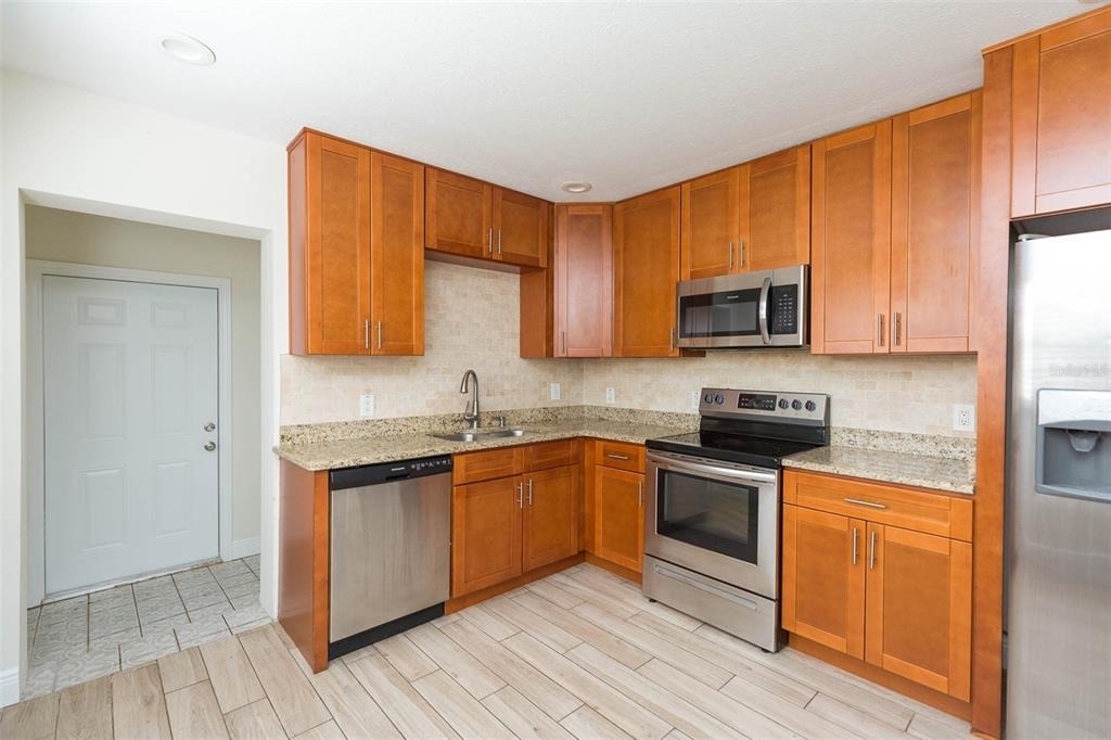 3401 W San Pedro Street - Photo 3