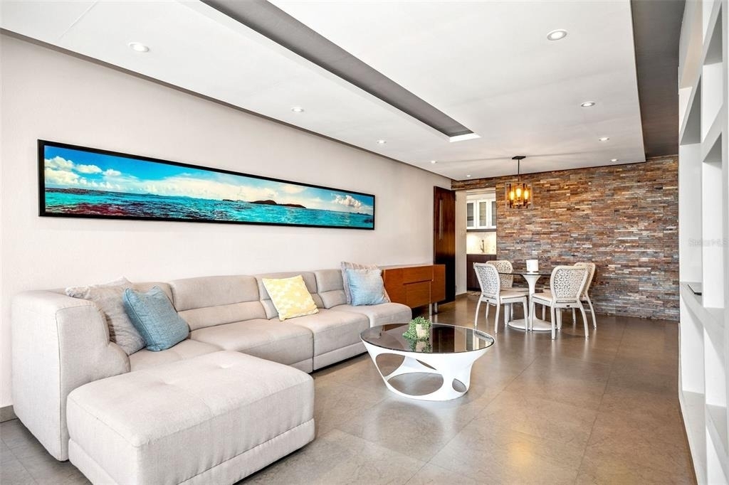 Condado Real 1700 Mcleary Ave - Photo 3