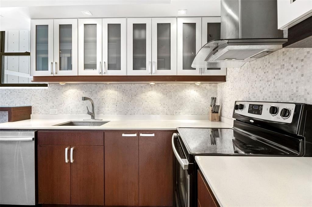 Condado Real 1700 Mcleary Ave - Photo 11