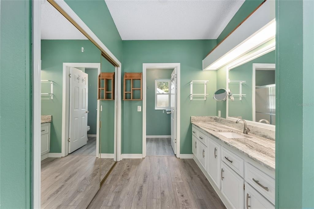 1401 W Schwartz Boulevard - Photo 19