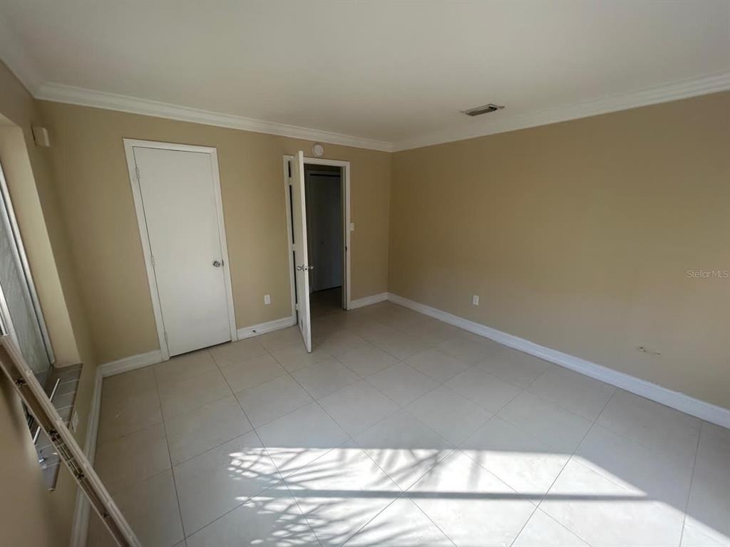 1830 Maravilla Avenue - Photo 4