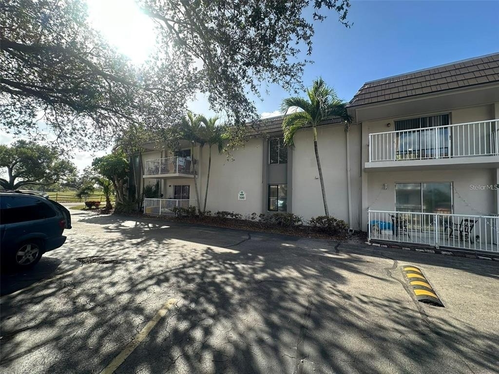 1830 Maravilla Avenue - Photo 11