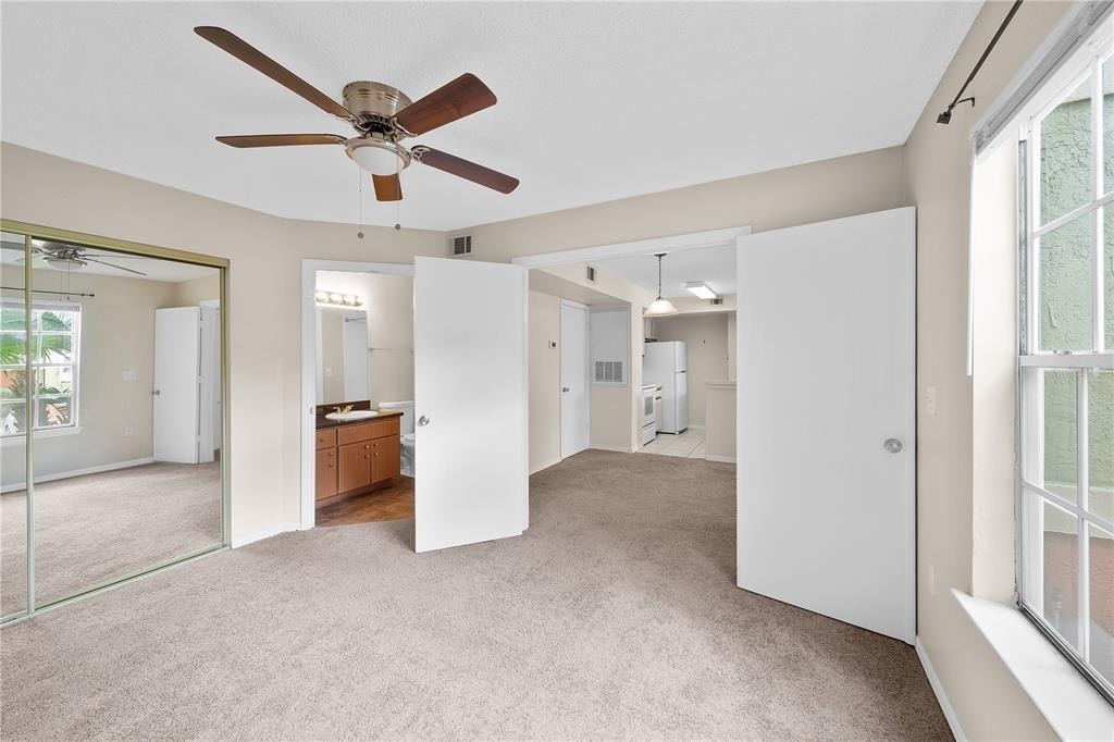 441 Fountainhead Circle - Photo 16