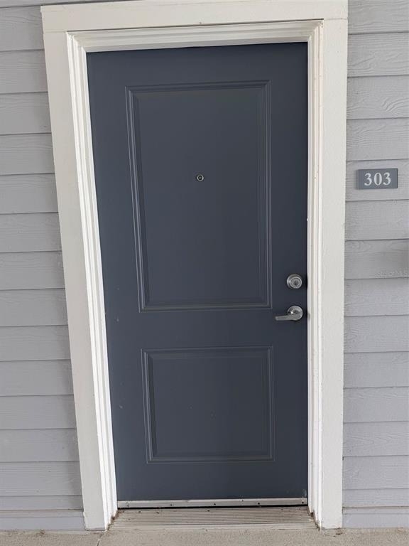 510 Academy Drive - Photo 1
