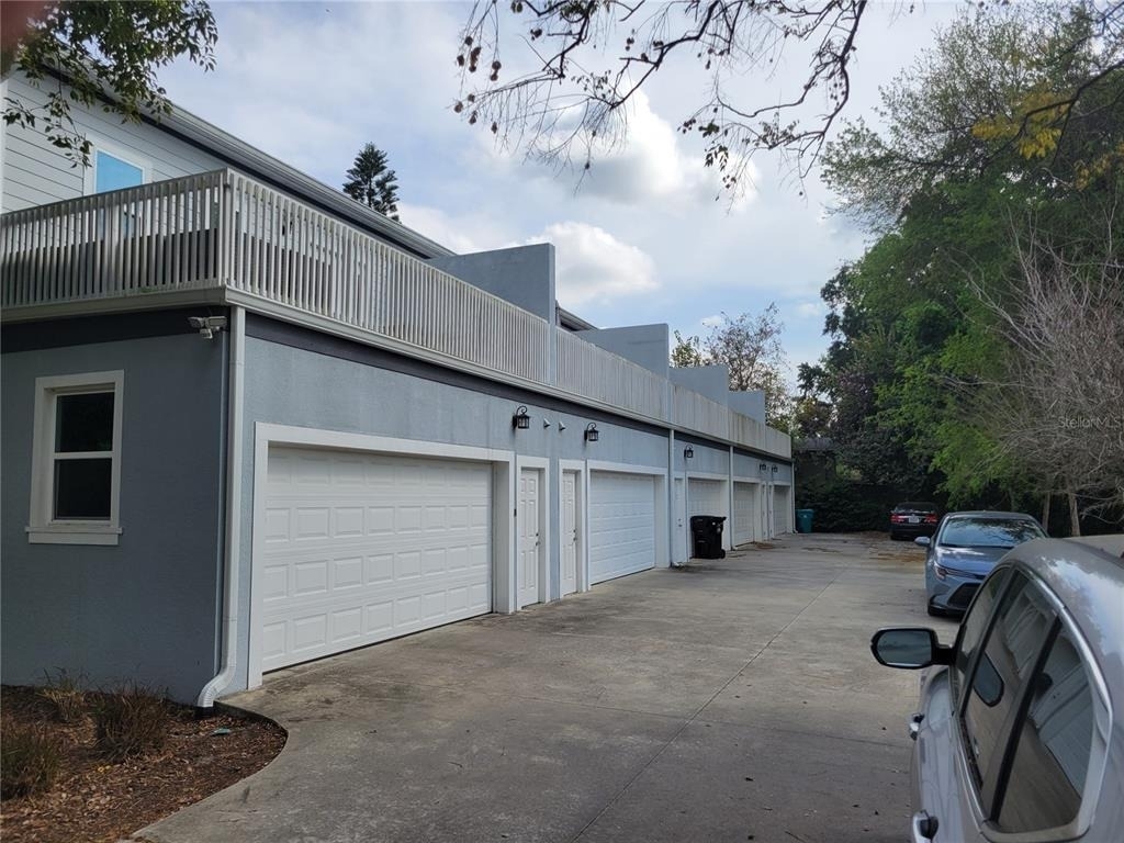 1212 S Bumby Avenue - Photo 32